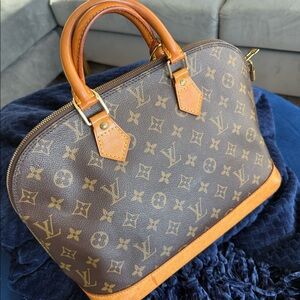 Louis Vuitton Alma PM Vintage Authentic